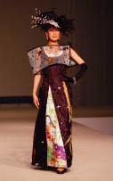 社団法人日本デザイン文化協会主催「NDKファッションデザインコンテスト」 2001年度大会で入選した、「七夕」をモチーフにした作品。